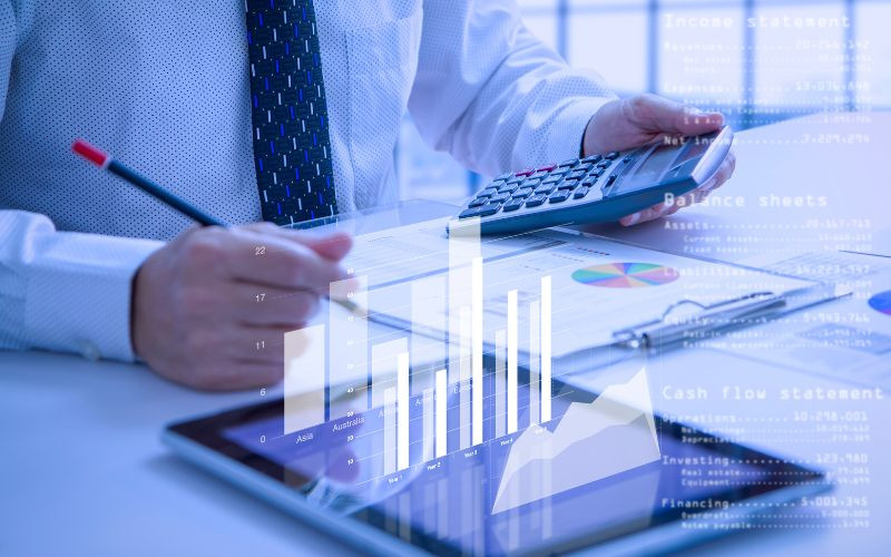 Chính sách thu chi ảnh hưởng đến dòng tiền