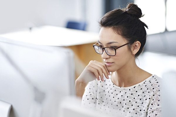 Đọc kỹ, đọc chậm, bạn sẽ &quot;vỡ&quot; ra được nhiều điều.