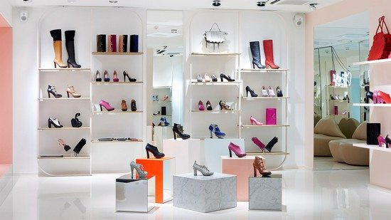 Kinh doanh giày dép cần bao nhiêu vốn