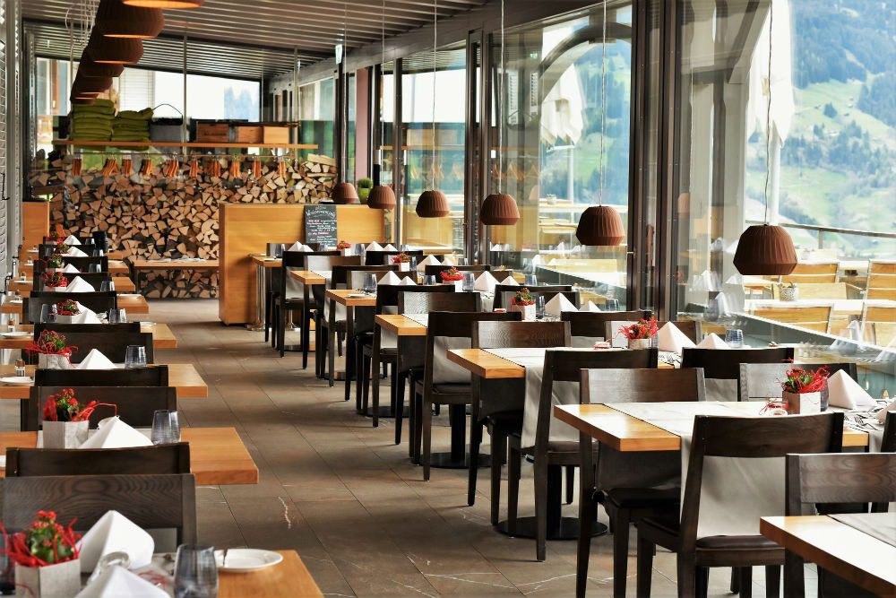 Thiết kế cửa hàng đồ ăn chay hấp dẫn