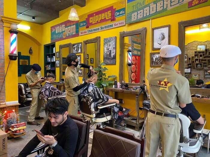 Barber shop là gì? Phân biệt giữa Barber shop và Hair salon