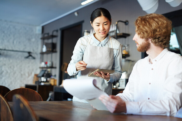Nhân viên order là gì? Làm nhân viên order cần kỹ năng nào?