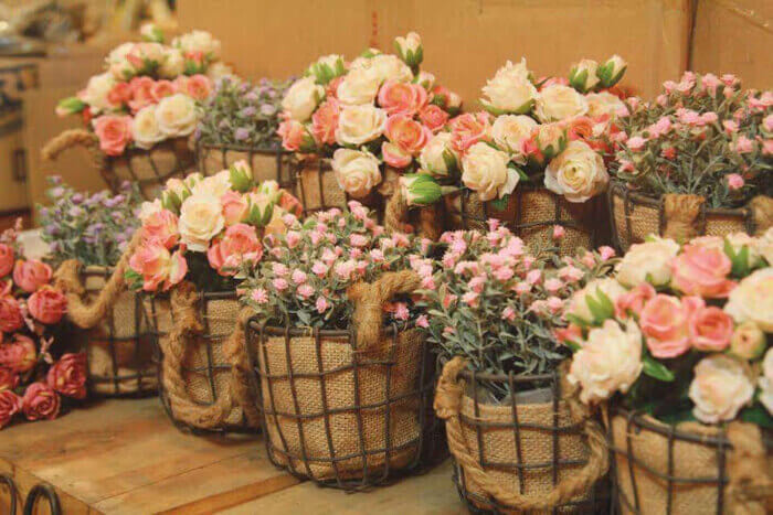 Những cách đăng bài bán hoa hay, ấn tượng, thu hút khách hàng nhất 