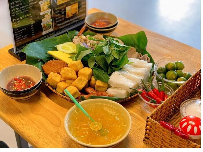 Quán mắm tôm bún đậu A Chảnh có gì HOT? Review chi tiết A-Z