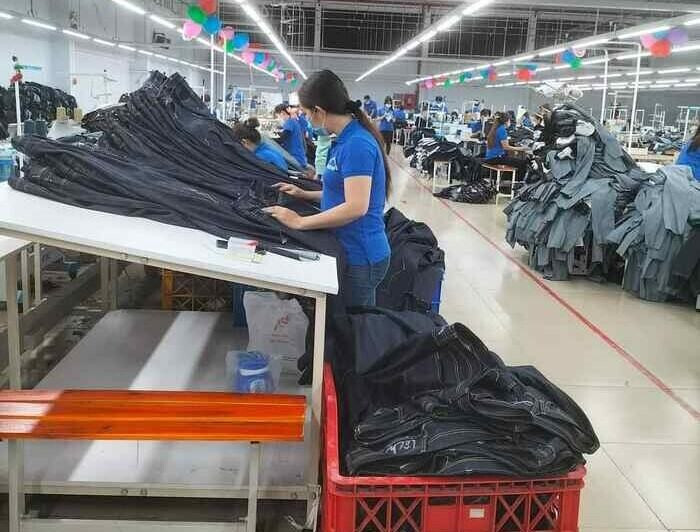 Top 10 xưởng may gia công số lượng ít chỉ từ 10sp, giá tốt 