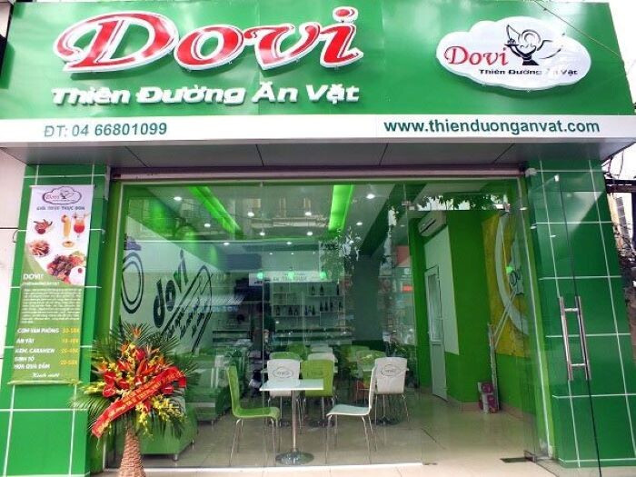 Top những mẫu bảng hiệu quán ăn vặt ấn tượng, thu hút ánh nhìn