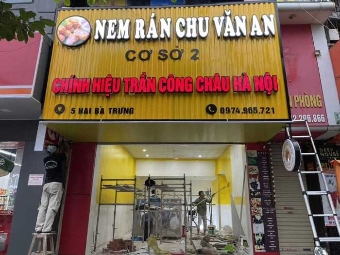 Top những mẫu bảng hiệu quán ăn vặt ấn tượng, thu hút ánh nhìn