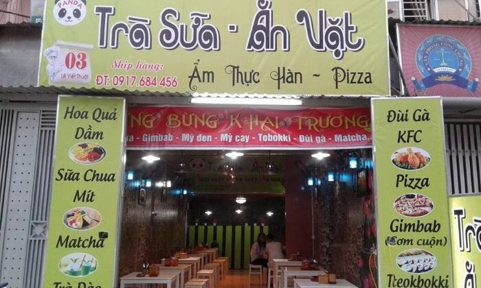 Top những mẫu bảng hiệu quán ăn vặt ấn tượng, thu hút ánh nhìn